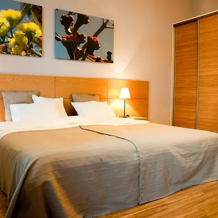 Appartement 23 *